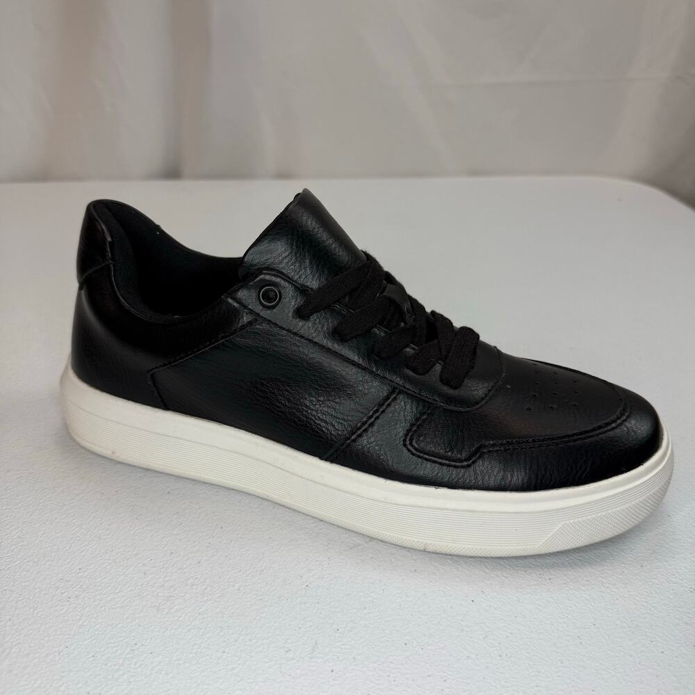 No Boundaries Men's Retro Lace Up Sneakers Size 8.5 Black